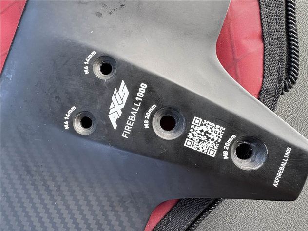 2025 Axis Fireball 1000 - 100 cm