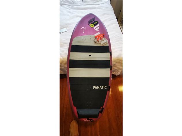 2023 Fanatic 4,7 - 1 cm