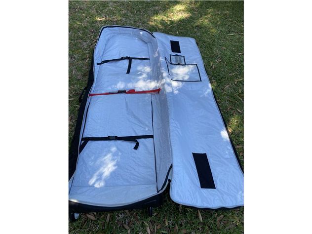 2023  Mystic Matrix Square Travel Board Bag