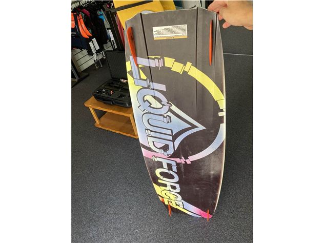 Liquid Force Dlx - 134 cm