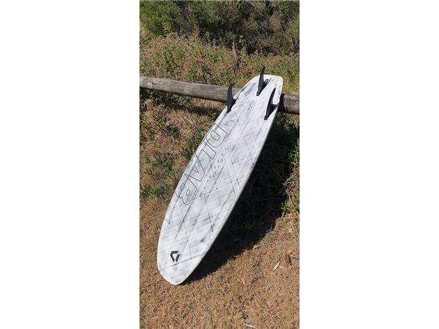 2025 Duotone Whip Dlab + Front Traction Pas - 5' 1"