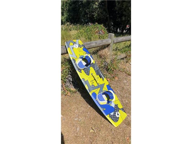 2024 Duotone Jaime Sls 136 + Entity Strap Large - 136 cm