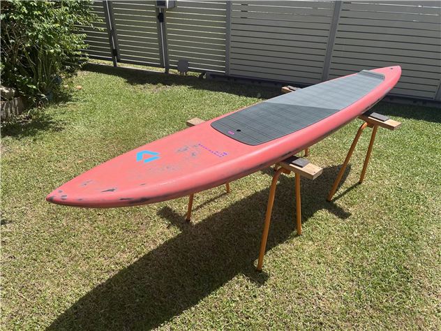 2024 Duotone Downwiind Slim 8'6" - 8.6 cm, 110 Litres