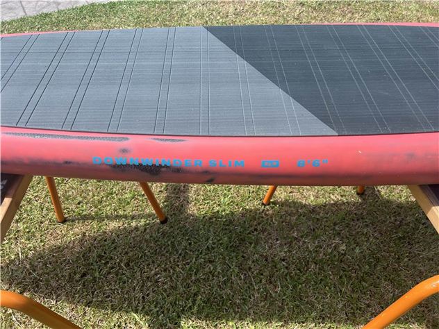 2024 Duotone Downwiind Slim 8'6" - 8.6 cm, 110 Litres