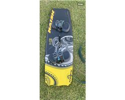 Naish Drive kitesurfing twintip