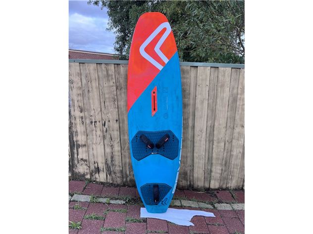 Severne Dyno 115 (Board Sold), Various Sails, Bo - 229 cm, 115 litres