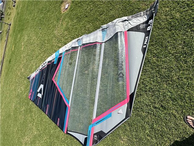 Duotone Sails Boom And Masts Duotone And Neil Pr - 7.3 metre