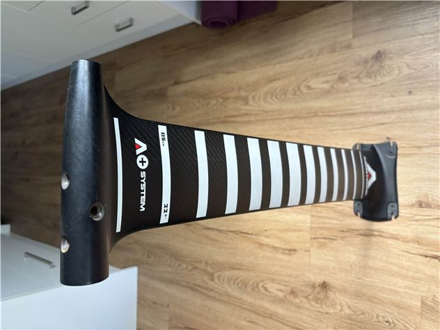 2022 Armstrong A+ 85 Mast - 85 cm