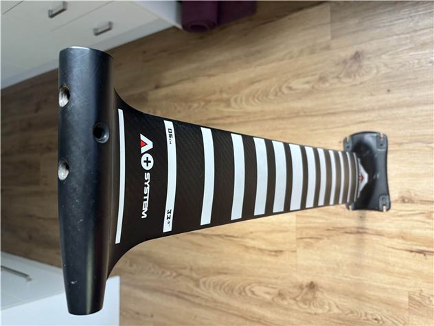 2022 Armstrong A+ 85 Mast - 85 cm