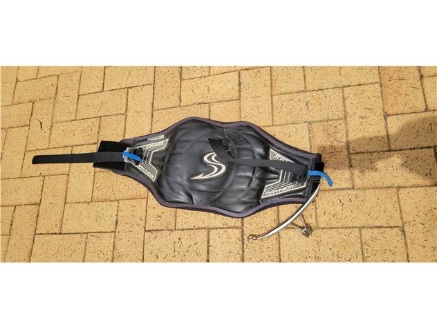 2 Harnesses S & L Sizes