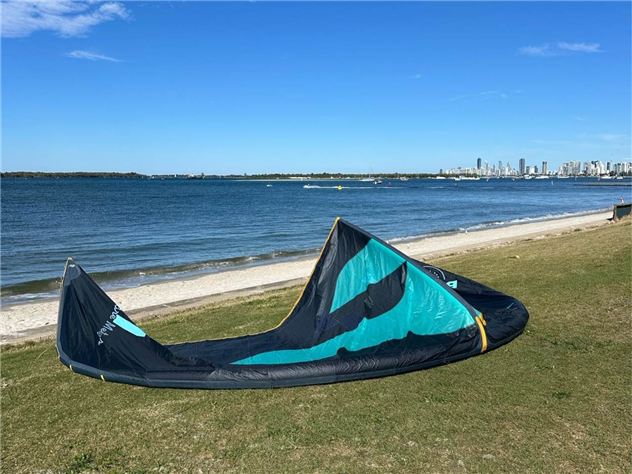 2021 F-One Breeze - 17 metre