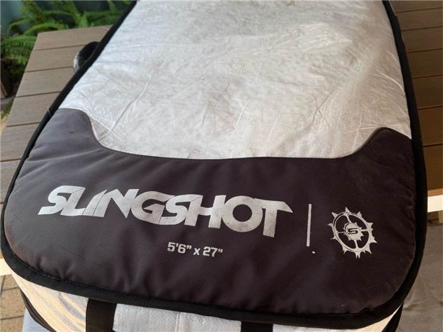 Slingshot Wingcraft - 27 cm, 90 Litres