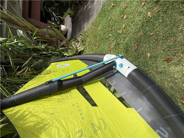 2024 Duotone Slick - 4.5 metre