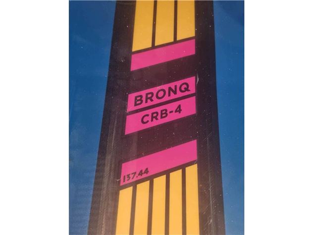 Shinn Bronq - 137 cm