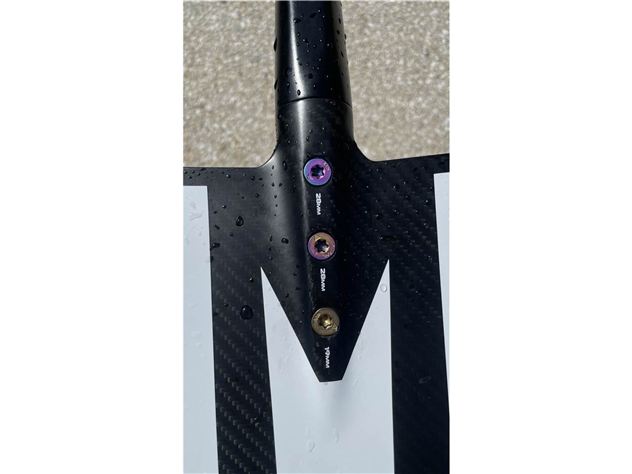 2025 Armstrong S1 Alloy - 72 cm