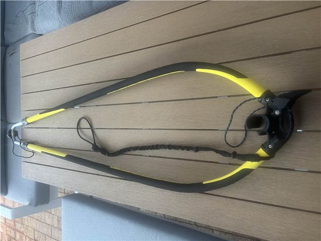 Neil Pryde Sail Madt And 2  Booms