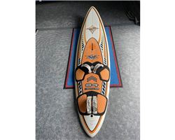 JP Australia Freestyle Wave 84 84 litre 245 cm windsurfing board