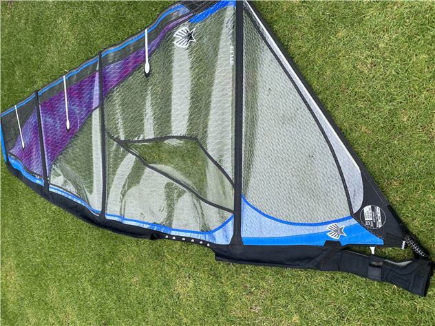 North Sails Rdm 400 75% Carbon - $350 (P
