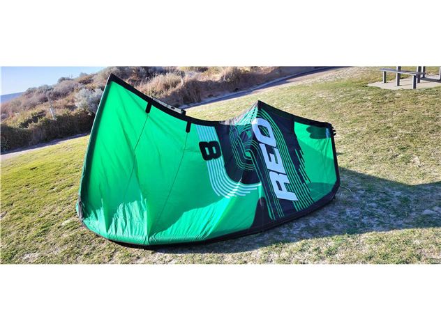 2019 Ozone Reo V5 - 8 metre