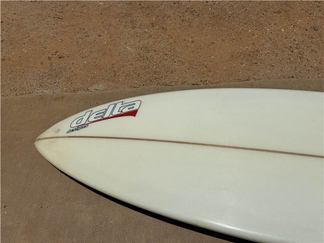 2020 Delta Wave Kie Surf Board - 511 cm