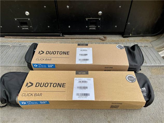 2025 Duotone Click Bar