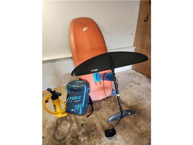 F-One Complete Rocket Wing/Phantom Carbon/Stri - 5' 10"