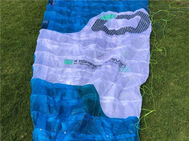 2025 Ozone Hyperlink V4 - 9 metre