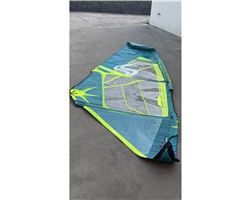 Simmer Style Blacktip windsurfing sail