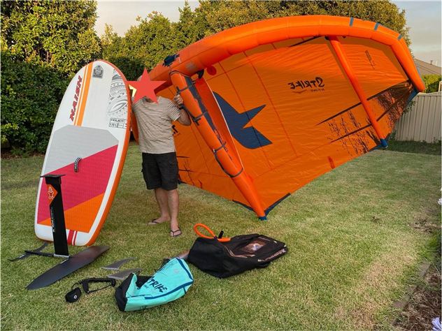 2020 Naish Hover - 270 cm