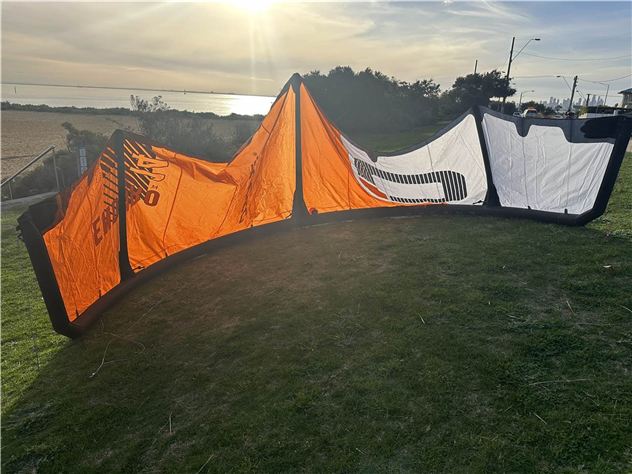 2024 Ozone Enduro V4 - 14 metre