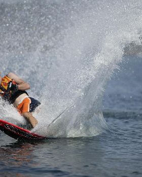 Skiing on the Swan
