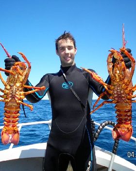 2.7kg and 3kg Cray