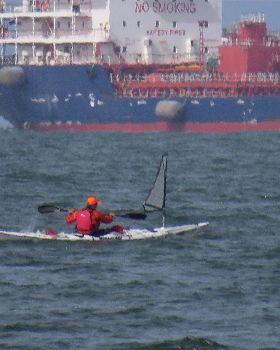Hobsons Bay paddler