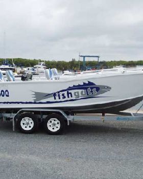 seastormboats (fish guts)
