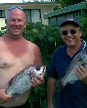 two mates with pearlies