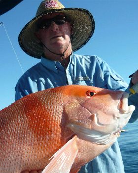 Scruffy outfishes Legaless again at Batt reef