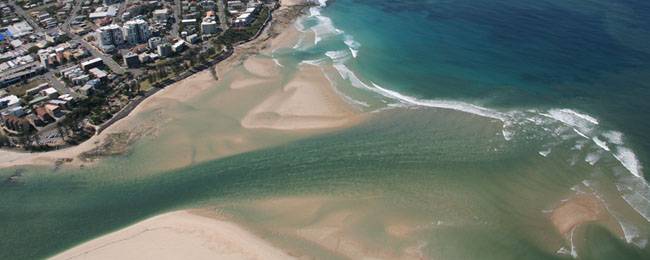 The fast moving deadly (literally) current ripping out to sea at Caloundra