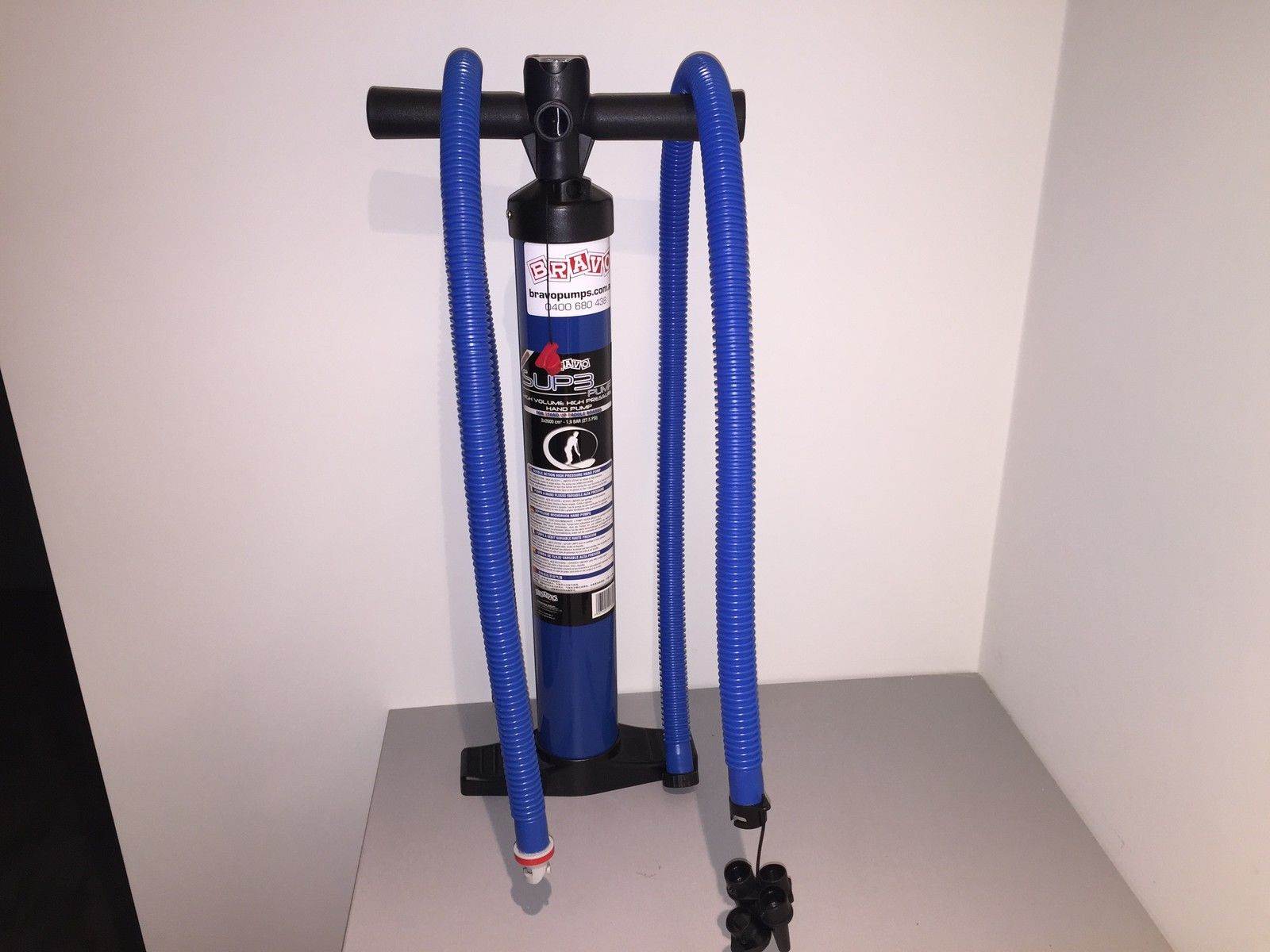 rubbish seal inside/no service/round seal rolls off plunger/not worth the money