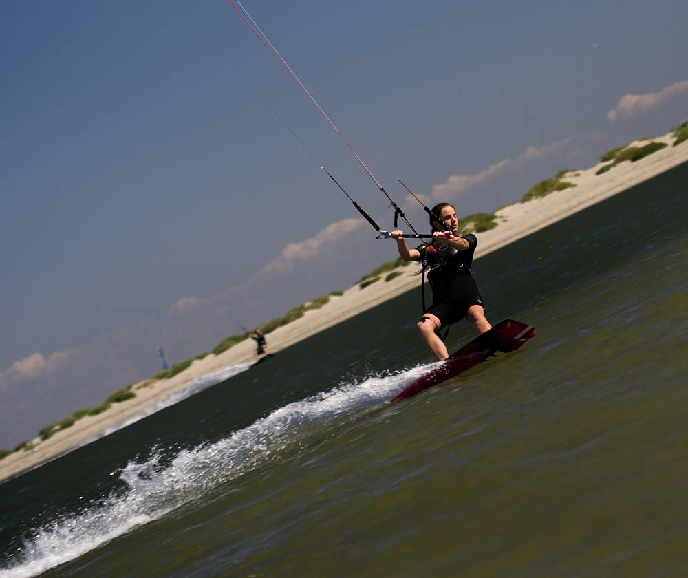 kitesurfing at Safety Bay WA 13 dec 08