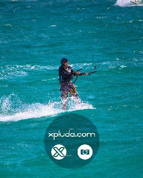 26/11/2015 - Floreat Beach - xpluda.com