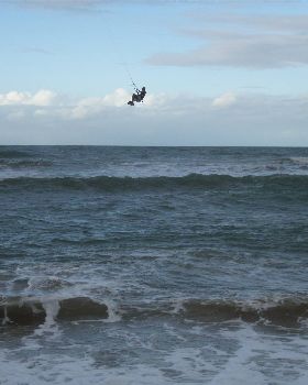 Kitesurfing