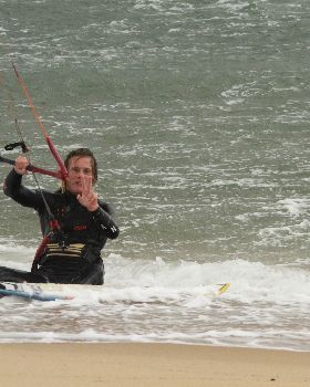 Kitesurfing
