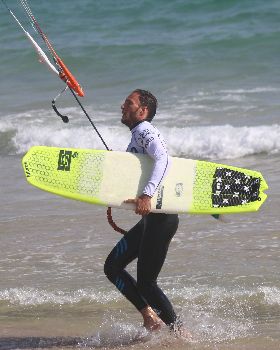 TARIFA STRAPLESS KITESURFING PRO 2016