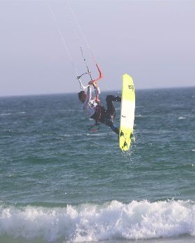 TARIFA STRAPLESS KITESURFING PRO 2016