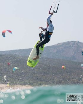 TARIFA STRAPLESS KITESURFING PRO 2016