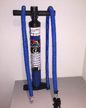 rubbish seal inside/no service/round seal rolls off plunger/not worth the money