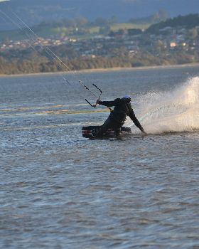 Kitesurfing