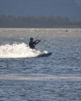 Kitesurfing