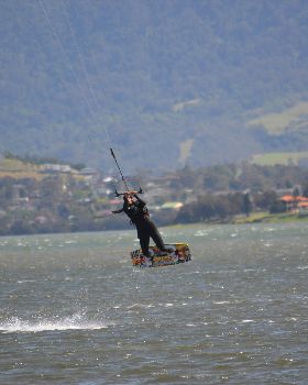 Kitesurfing