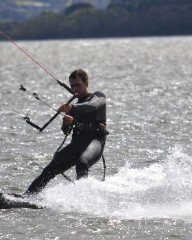 Kitesurfing